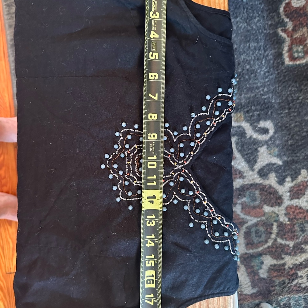 Black Linen Top - Size 14 (Fits like a M/L) - Coastal Beach Vibe Beaded - Picture 5 of 9